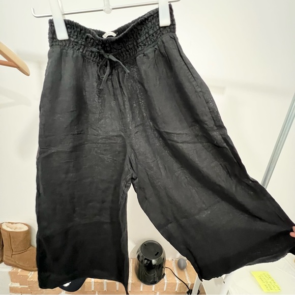 Aritzia Pants - Aritzia Wilfred - Black Nanterre Wide Leg Pant